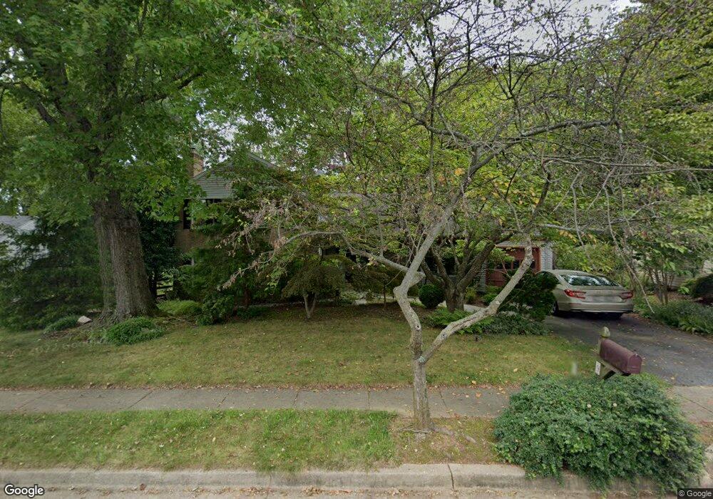 9 Thorburn Rd, Gaithersburg, MD 20878 - photo 1