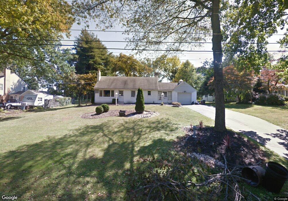 1063 Manor Ln, Southampton, PA 18966 - photo 1