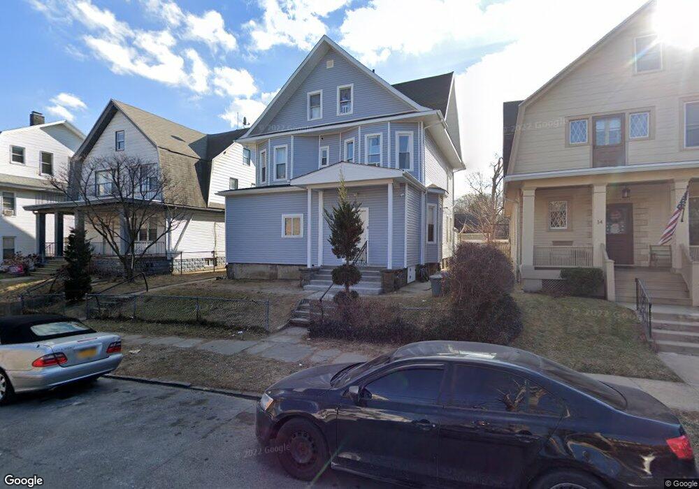 10 Morris Crescent unit 2, Yonkers, NY 10705 - photo 1