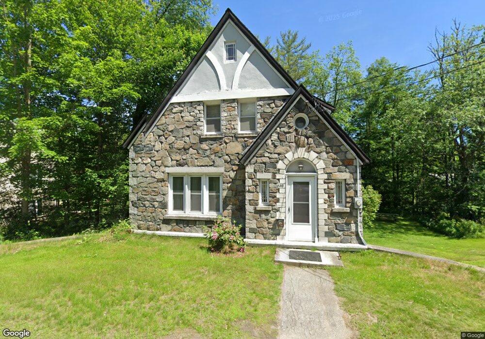 230 Pleasant St, Littleton, NH 03561 - photo 1