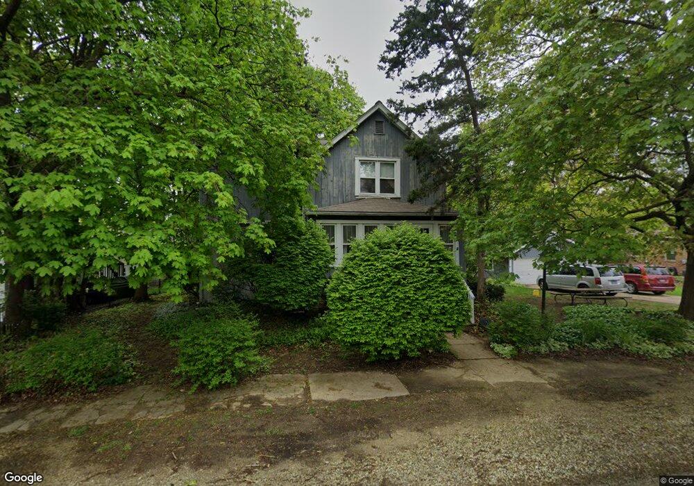 1111 E Jefferson Ave, Wheaton, IL 60187 - photo 1