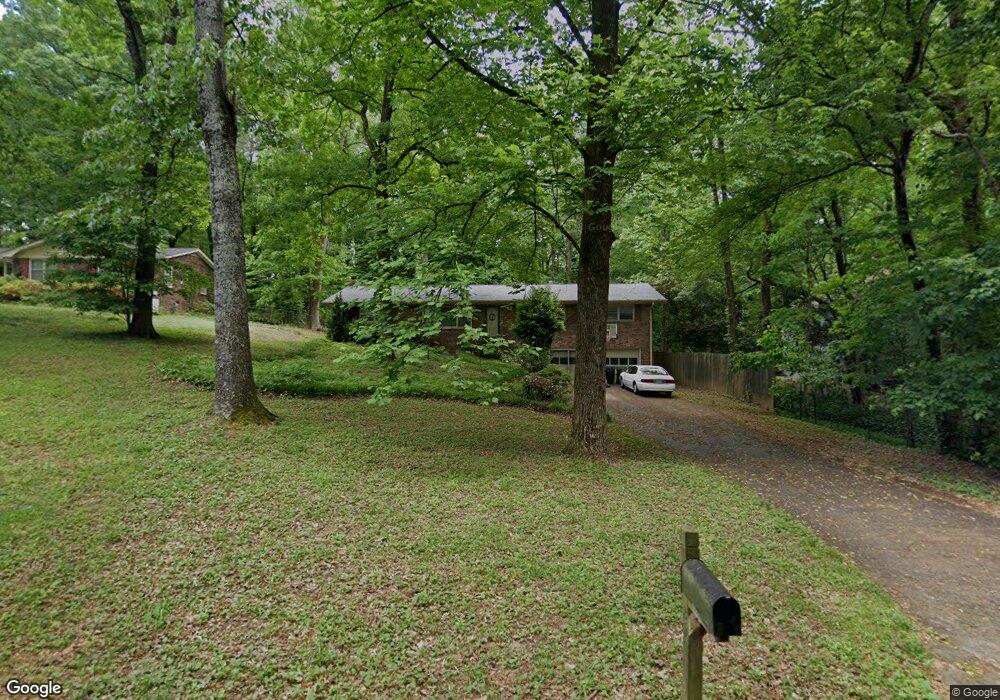 2500 Stoney Brook Ln NE, Marietta, GA 30062 - photo 1