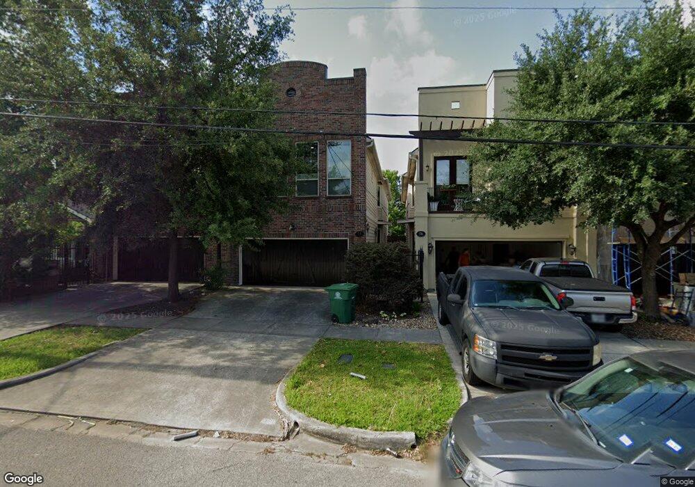 718 E 6th 1/2 St, Houston, TX 77007 - photo 1