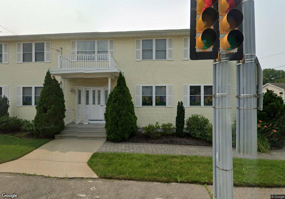 2080 Mineral Spring Ave, North Providence, RI 02911 - photo 1