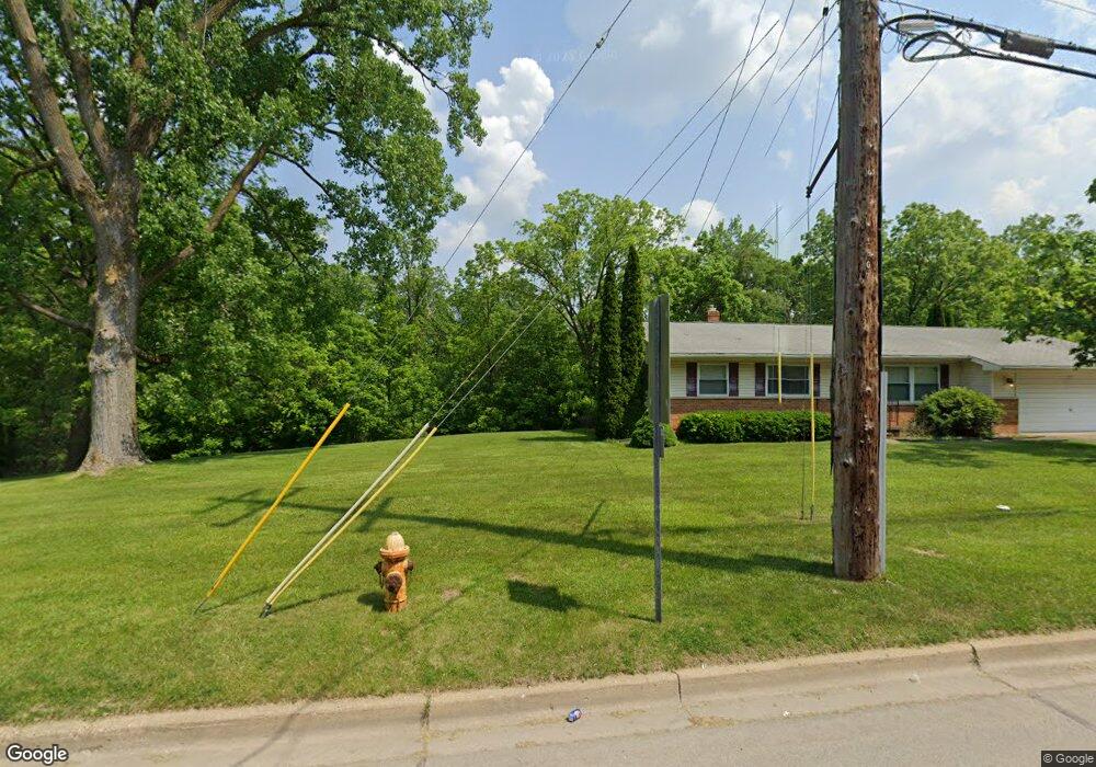 1236 W Hemphill Rd, Flint, MI 48507 - photo 1