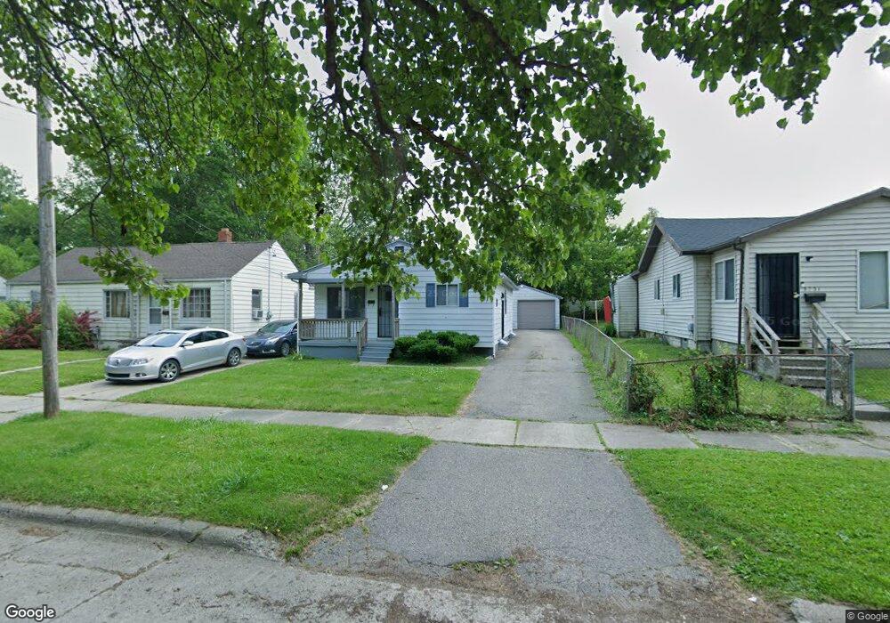 3717 Larchmont St, Flint, MI 48532 - photo 1