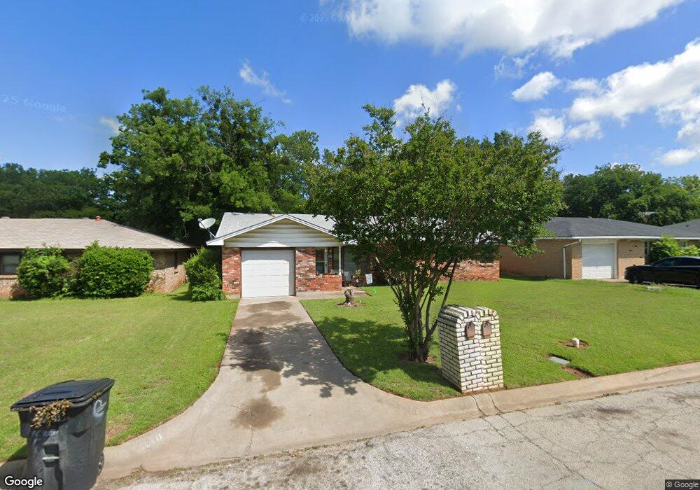 1110 Center St, Cleburne, TX 76033 - photo 1