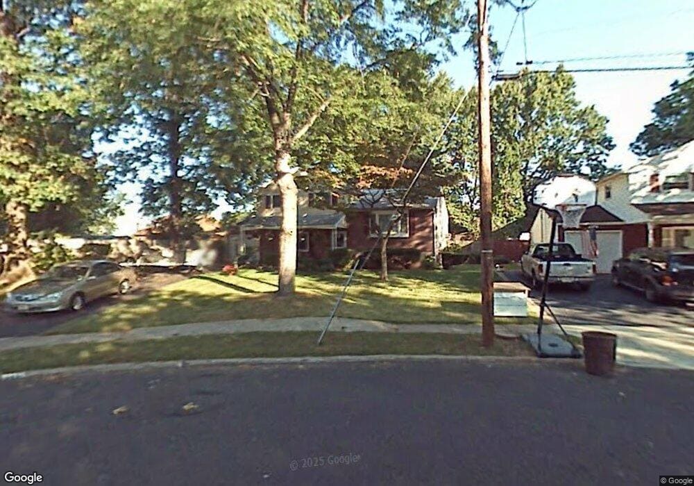 148 Osceola Ave, Middlesex, NJ 08846 - photo 1