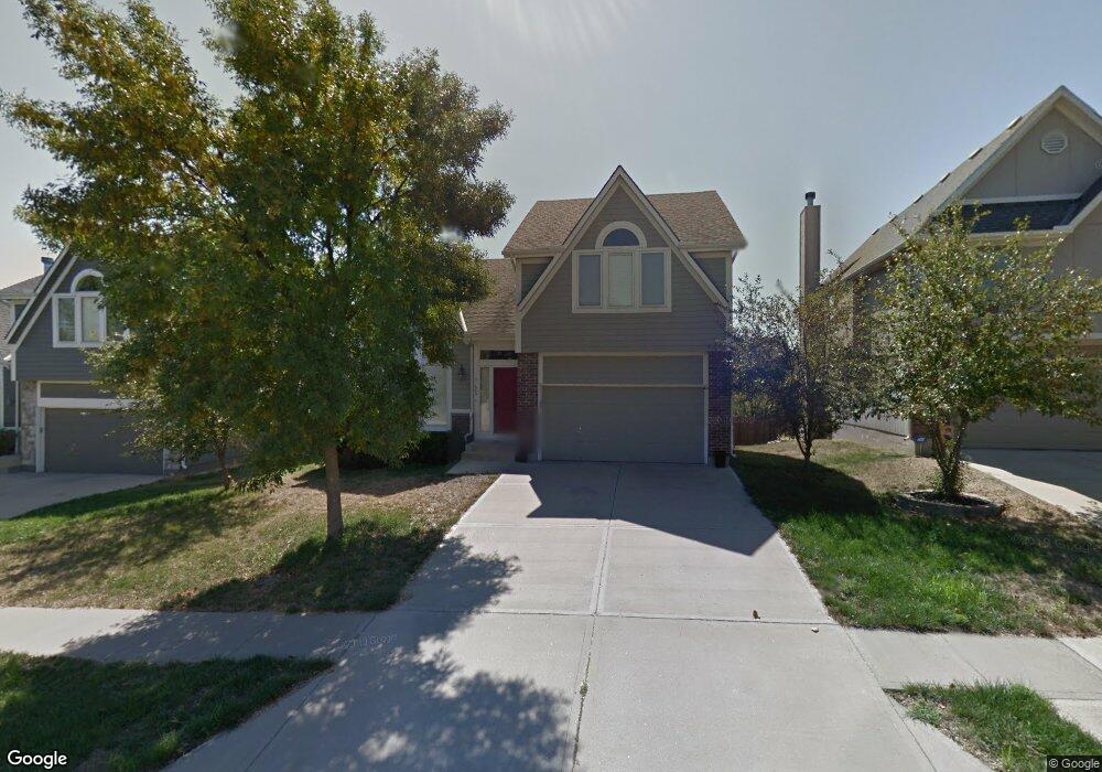 21609 W 52nd Terrace, Shawnee, KS 66226 - photo 1