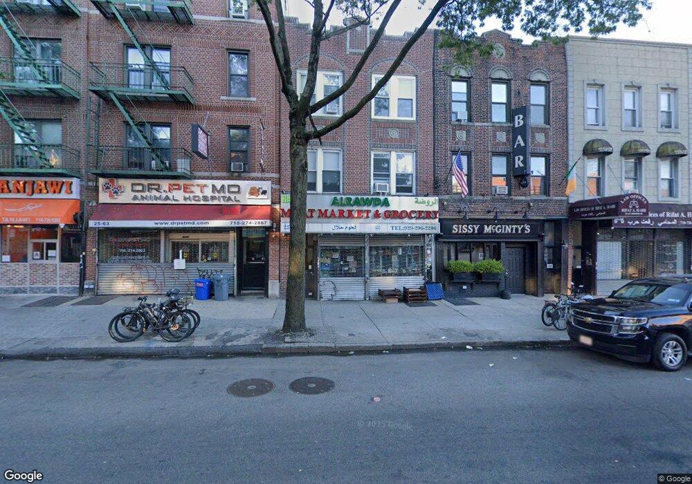 2565 Steinway St, Long Island City, NY 11103 - photo 1