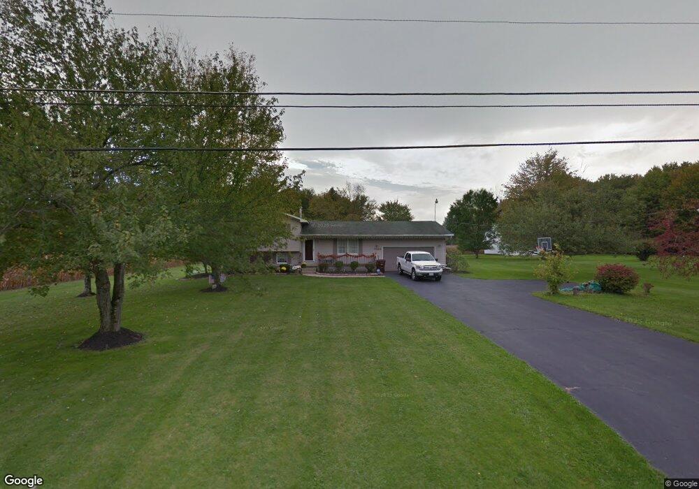 7368 Drake Stateline Rd NE, Burghill, OH 44404 - photo 1