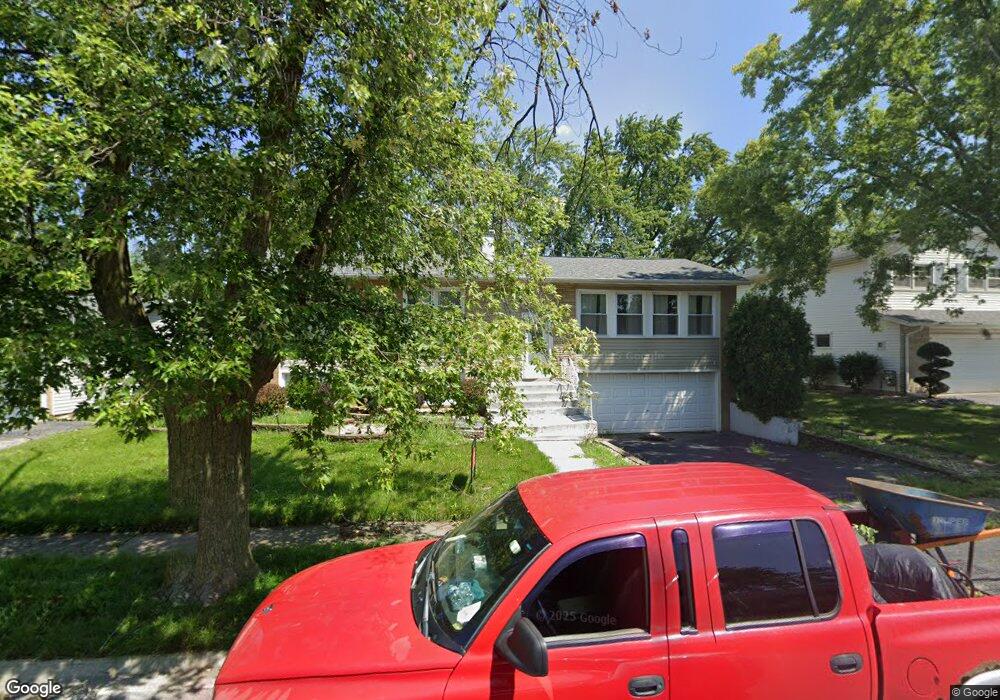 2800 Knollwood Place, Hazel Crest, IL 60429 - photo 1