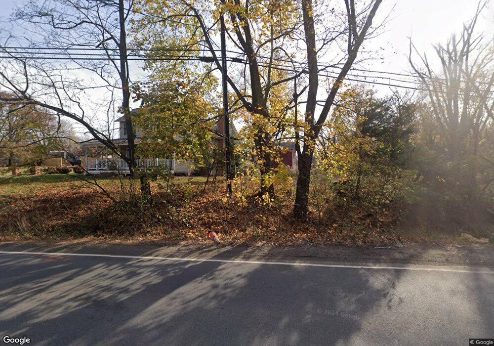 24402 Gum Spring Rd, Sterling, VA 20166 - photo 1