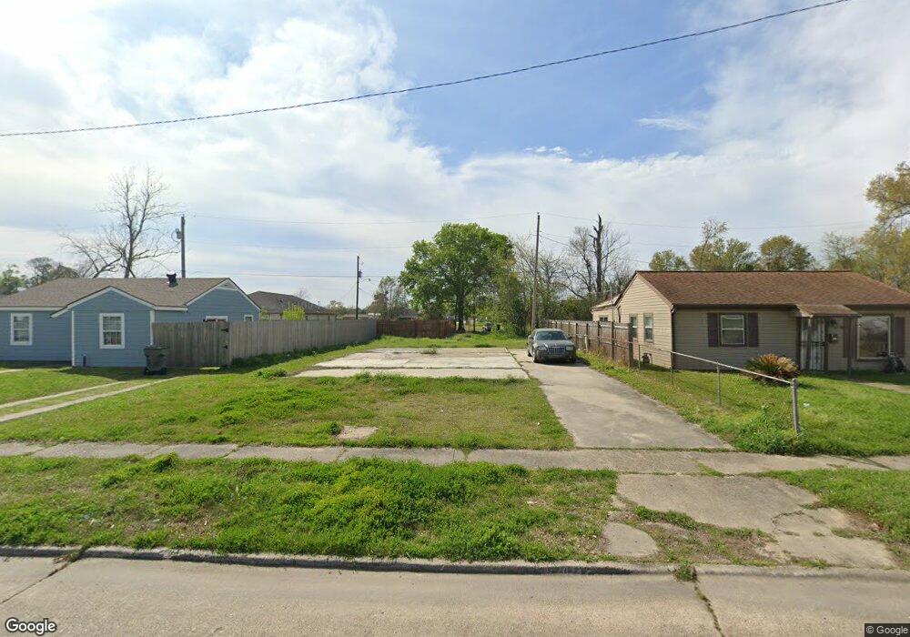 1712 8th Ave, Lake Charles, LA 70601 - photo 1