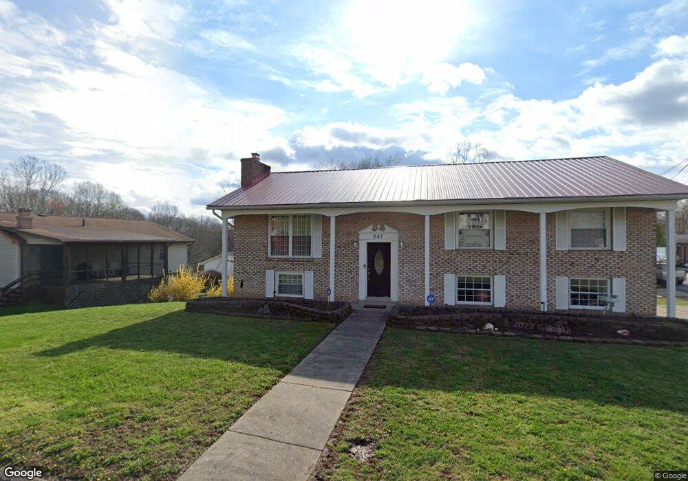 247 Pine Cir, Dunbar, WV 25064 - photo 1