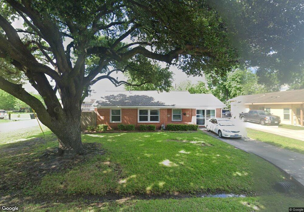 501 Jerry St, Houston, TX 77022 - photo 1