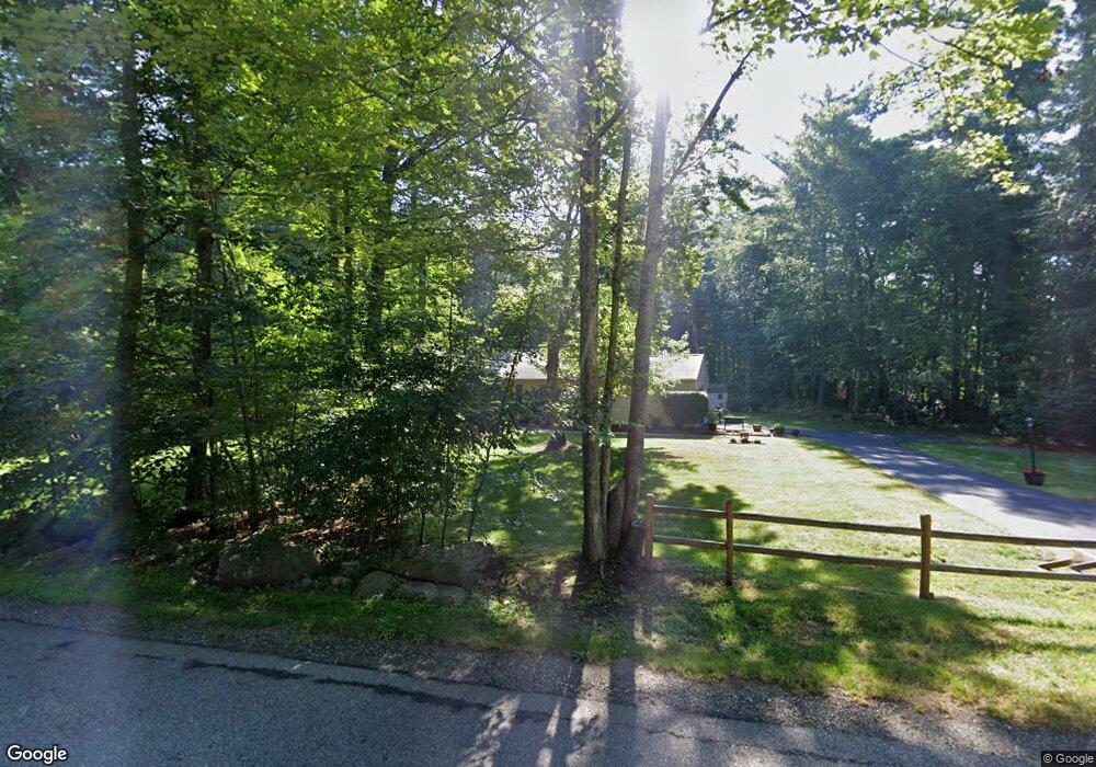 81 Seaverns Bridge Rd unit B, MerriMacK, NH 03054 - photo 1