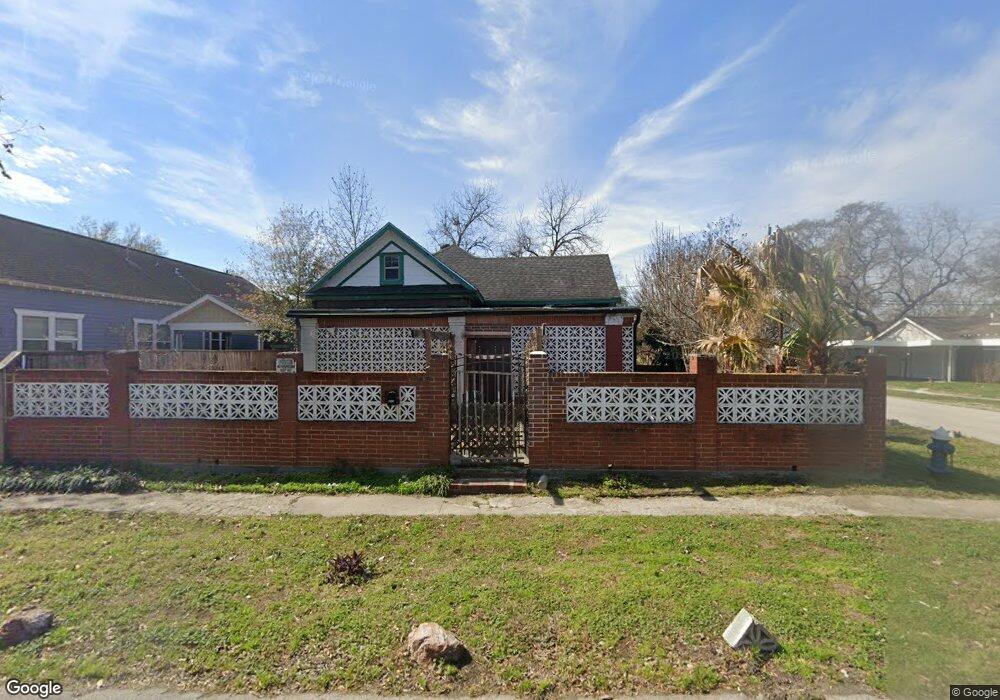 513 Enid St, Houston, TX 77009 - photo 1