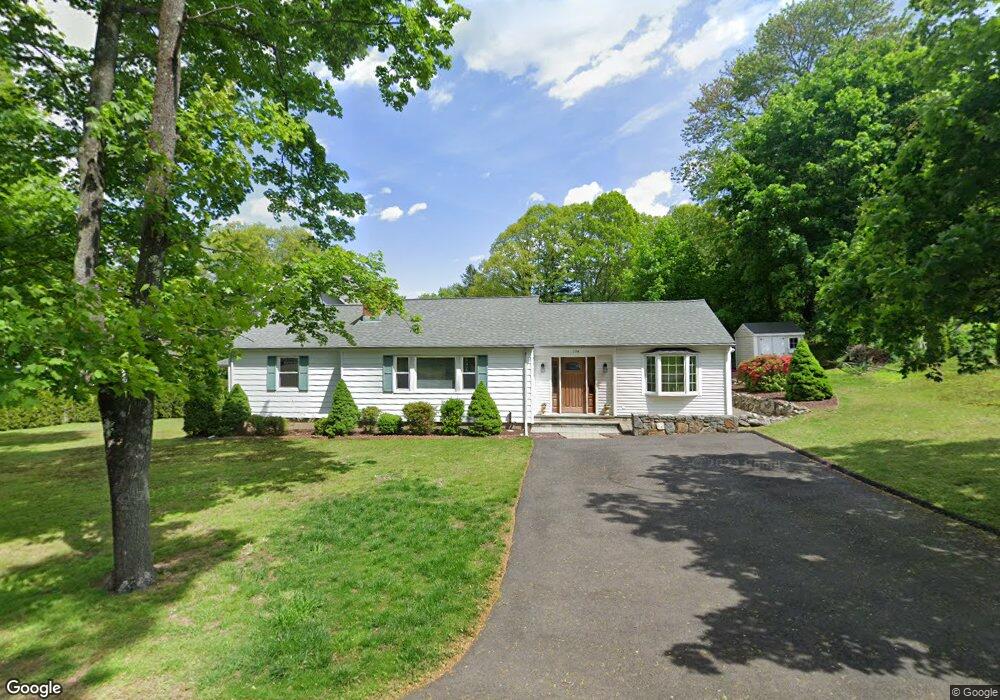 174 Fernwood Rd, Trumbull, CT 06611 - photo 1