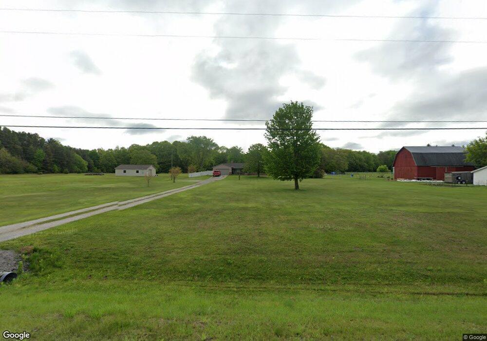 9228 N Elms Rd, Clio, MI 48420 - photo 1
