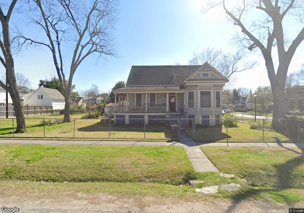 402 E 9th St, Houston, TX 77007 - photo 1