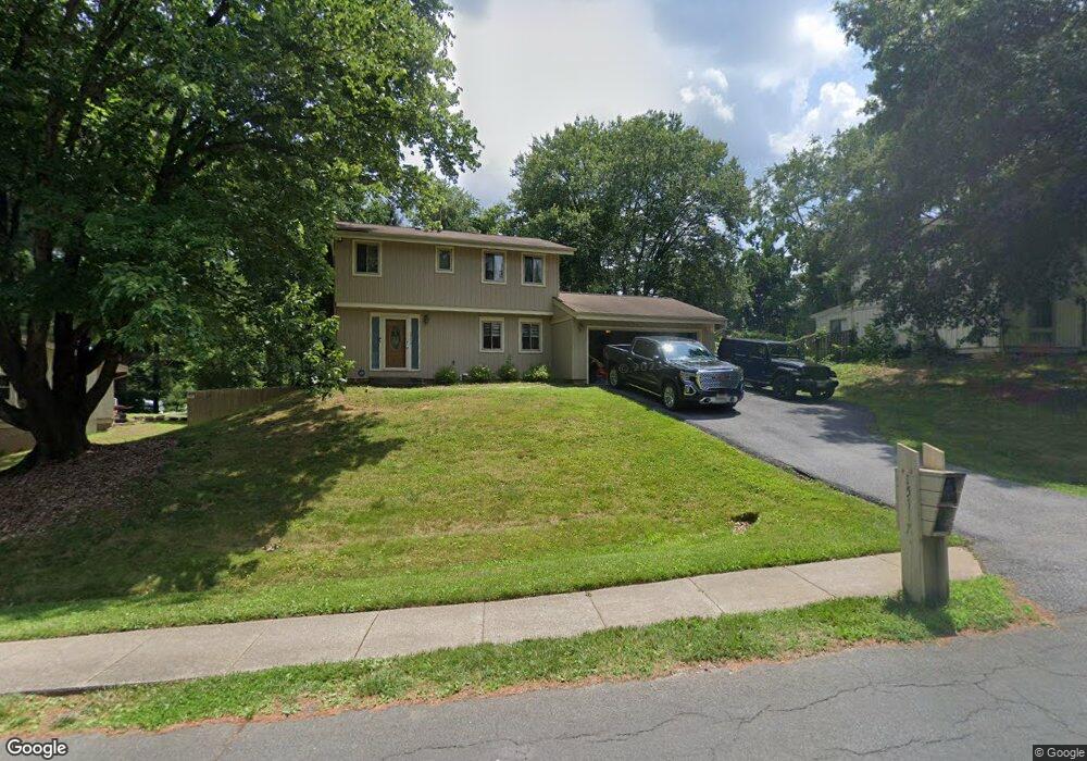 15117 Dufief Dr, North Potomac, MD 20878 - photo 1