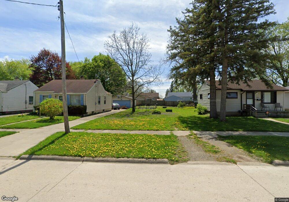 3925 Larchmont St, Flint, MI 48532 - photo 1