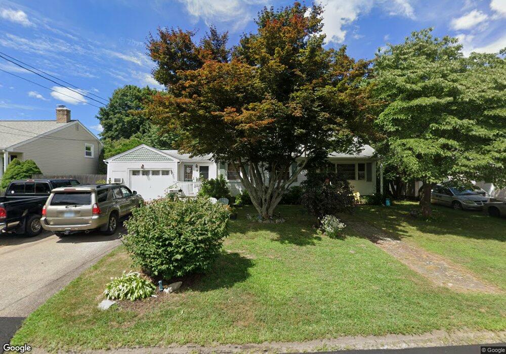 52 Madeline Dr, Riverside, RI 02915 - photo 1