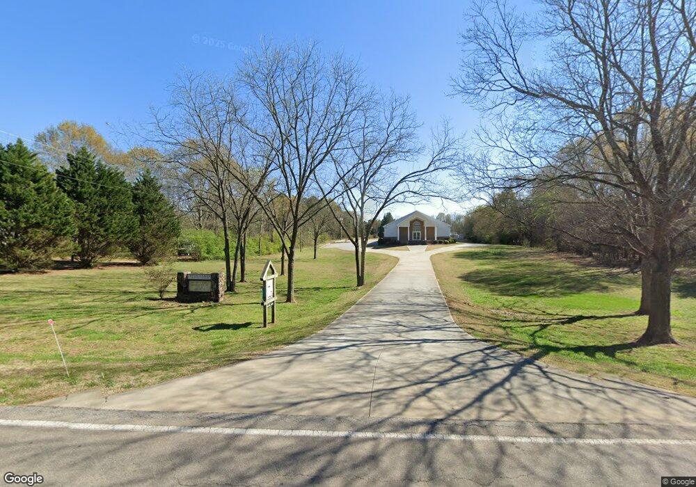 771 B Wilson Rd, Commerce, GA 30529 - photo 1