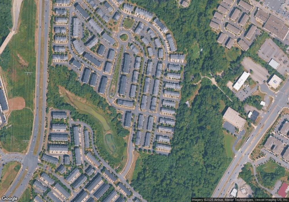 14871 Potomac Branch Dr unit 219A, Woodbridge, VA 22191 - photo 1