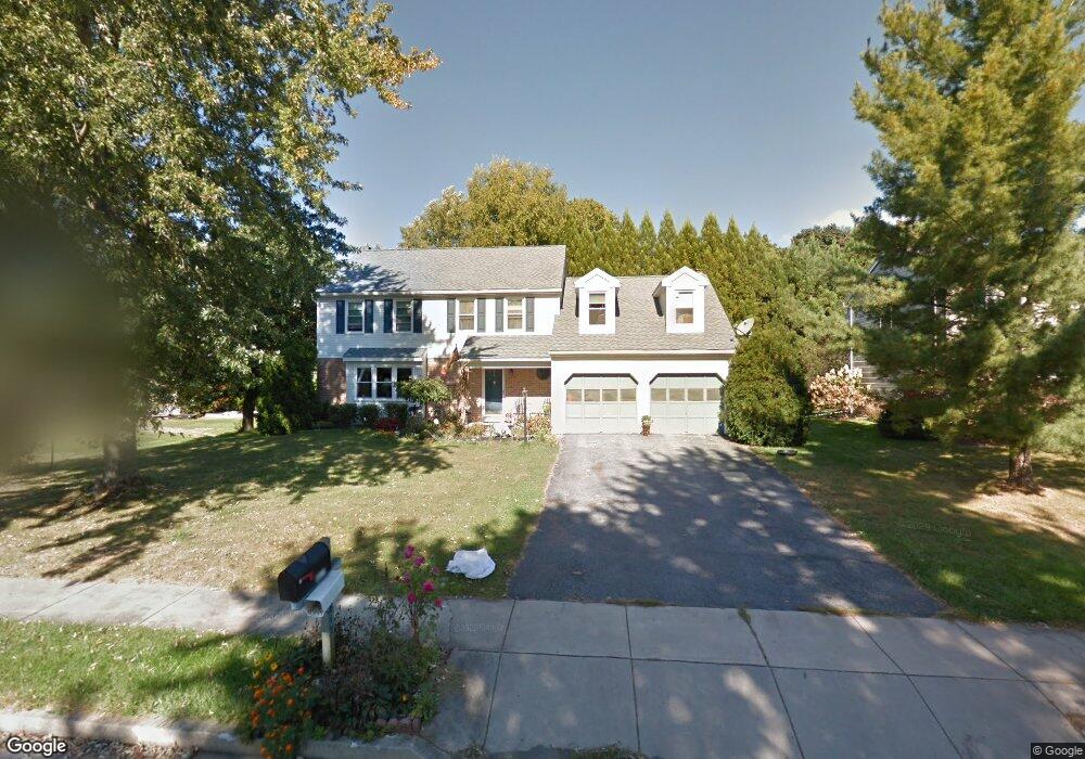 4817 Club Dr, Reading, PA 19606 - photo 1