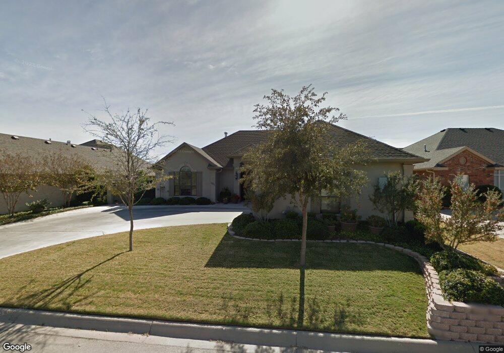 1917 Valleyview Dr, San Angelo, TX 76904 - photo 1