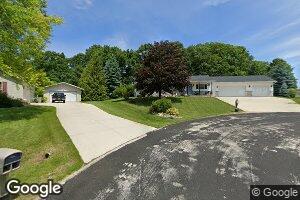 640 Cardinal Ct, Cascade, WI 53011