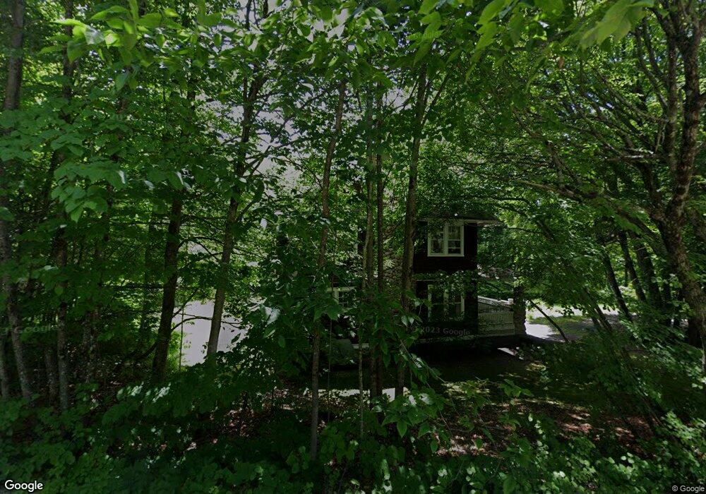 215 Soo-Nipi Park, New London, NH 03257 - photo 1
