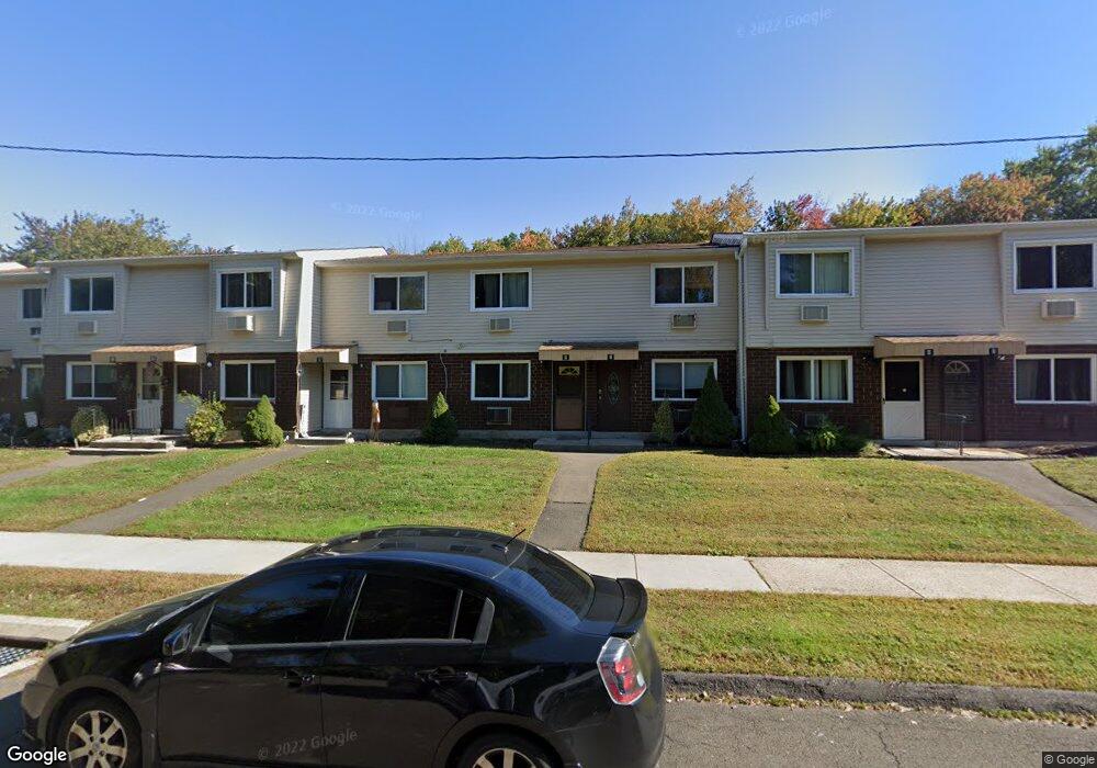 215 Jaffrey St unit 16, West Haven, CT 06516 - photo 1