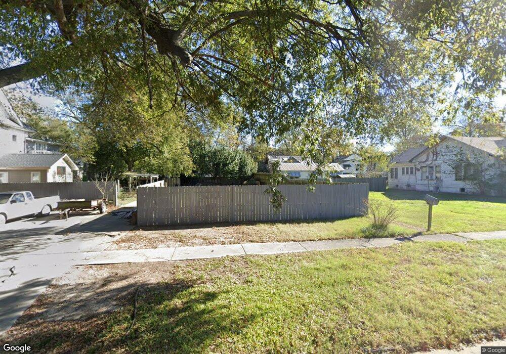 605 S College St, Stuttgart, AR 72160 - photo 1