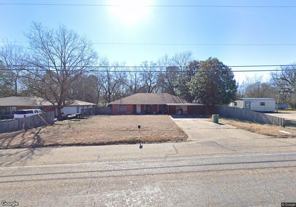 2813 S Lake Dr, Texarkana, TX 75501 - photo 1