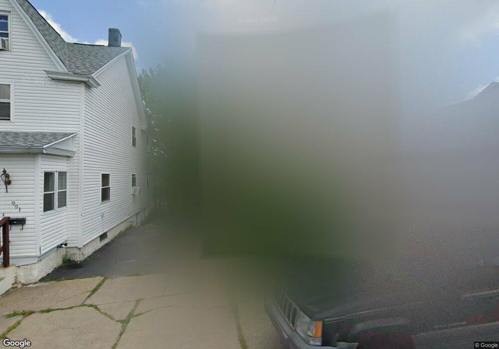 987 N Locust St, Hazleton, PA 18201 - photo 1