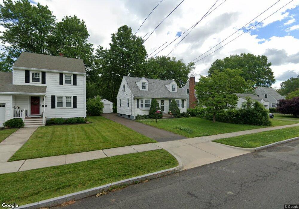 160 Edgemont Ave, West Hartford, CT 06110 - photo 1