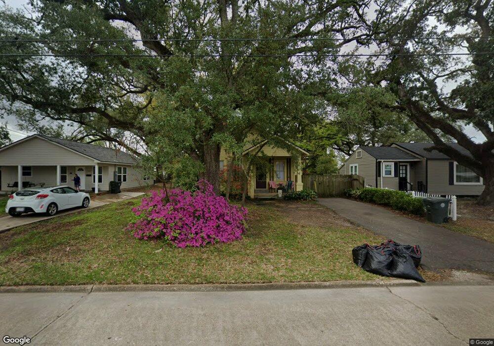 608 9th St, Lake Charles, LA 70601 - photo 1