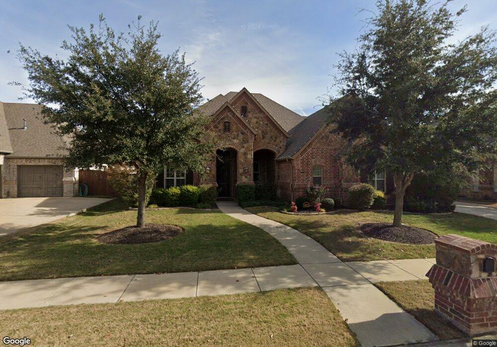 8012 Hallmark Dr, North Richland Hills, TX 76182 - photo 1