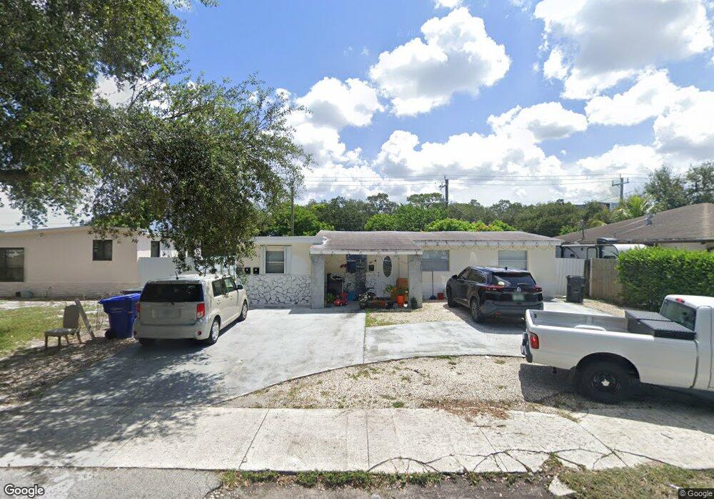 2601 N 66th Ave, Hollywood, FL 33024 - photo 1