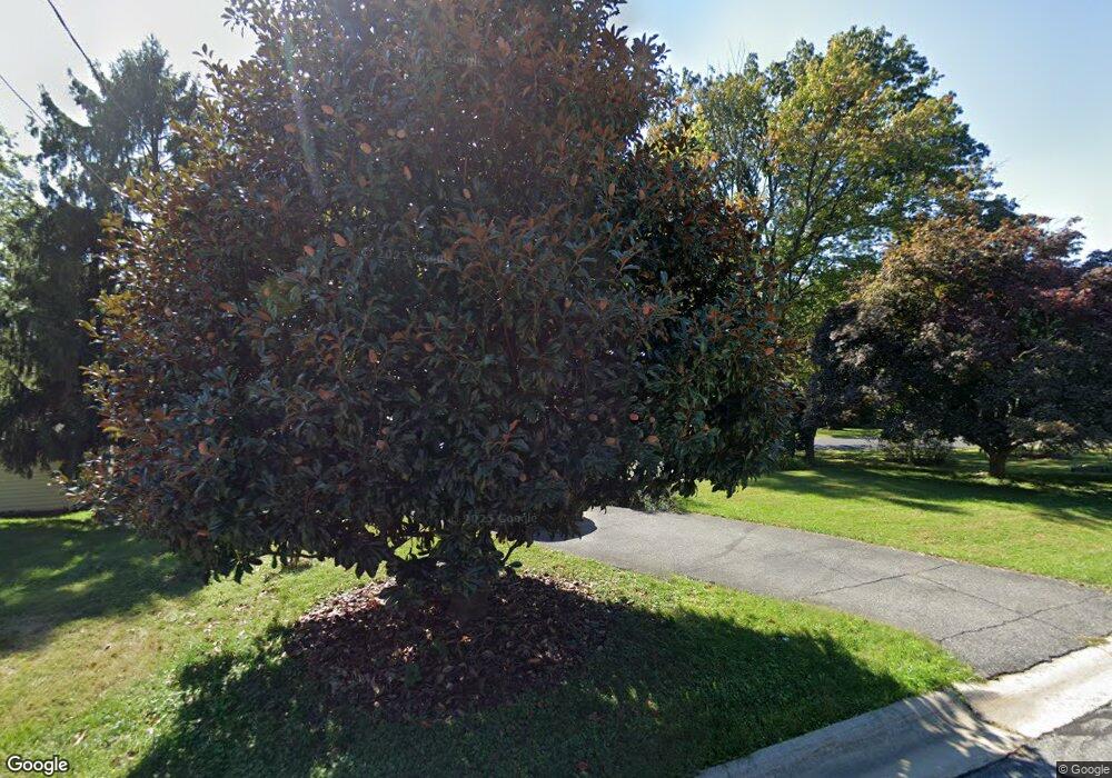 201 Hutton St, Gaithersburg, MD 20877 - photo 1