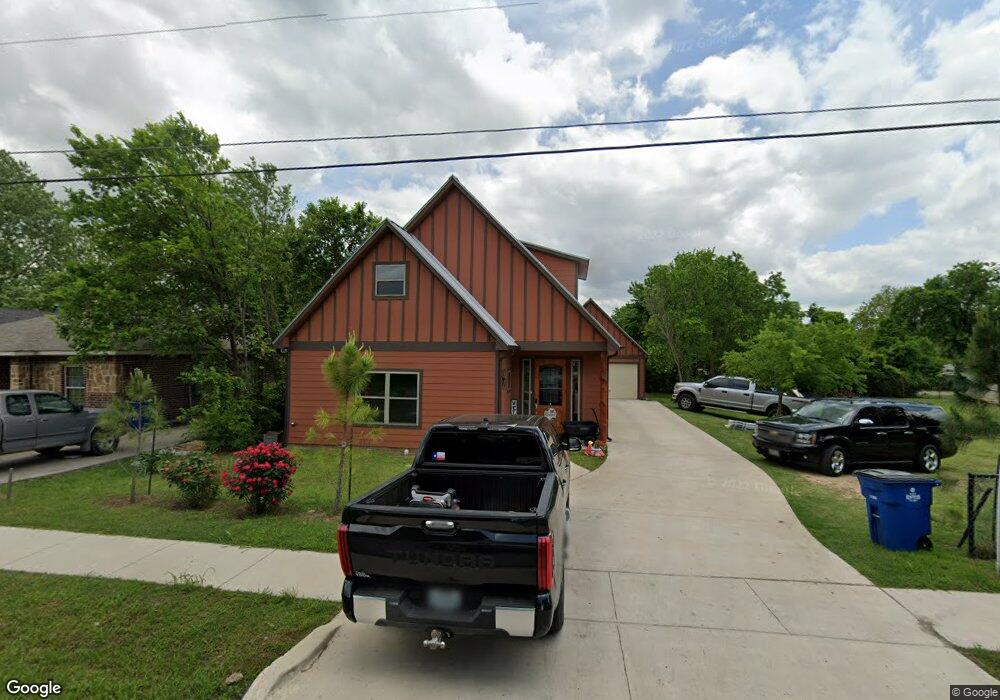 403 Houston St, Ennis, TX 75119 - photo 1