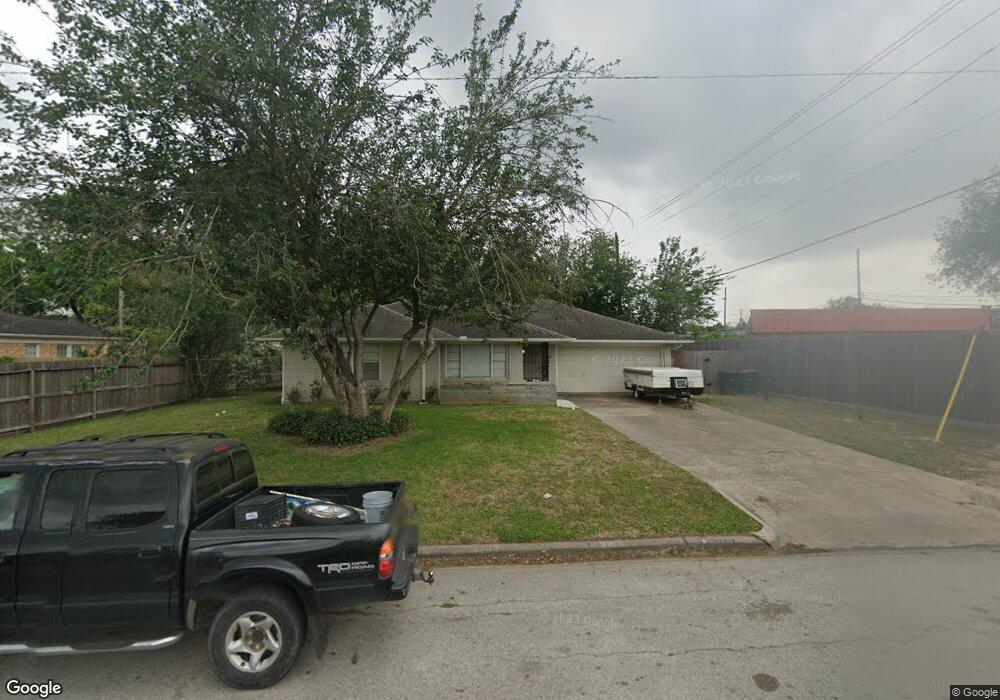 204 Kelley St, Houston, TX 77009 - photo 1