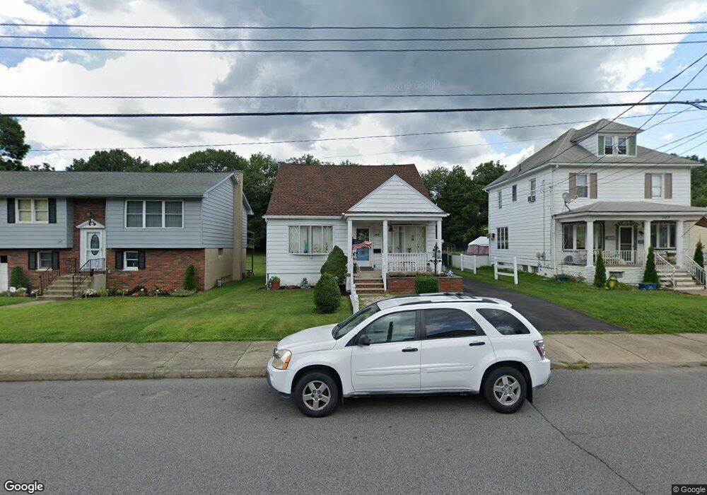 389 Slocum St, Kingston, PA 18704 - photo 1