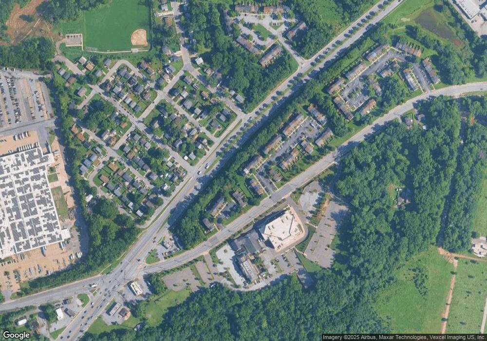 1612 Willowwood Ct, Hyattsville, MD 20785 - photo 1