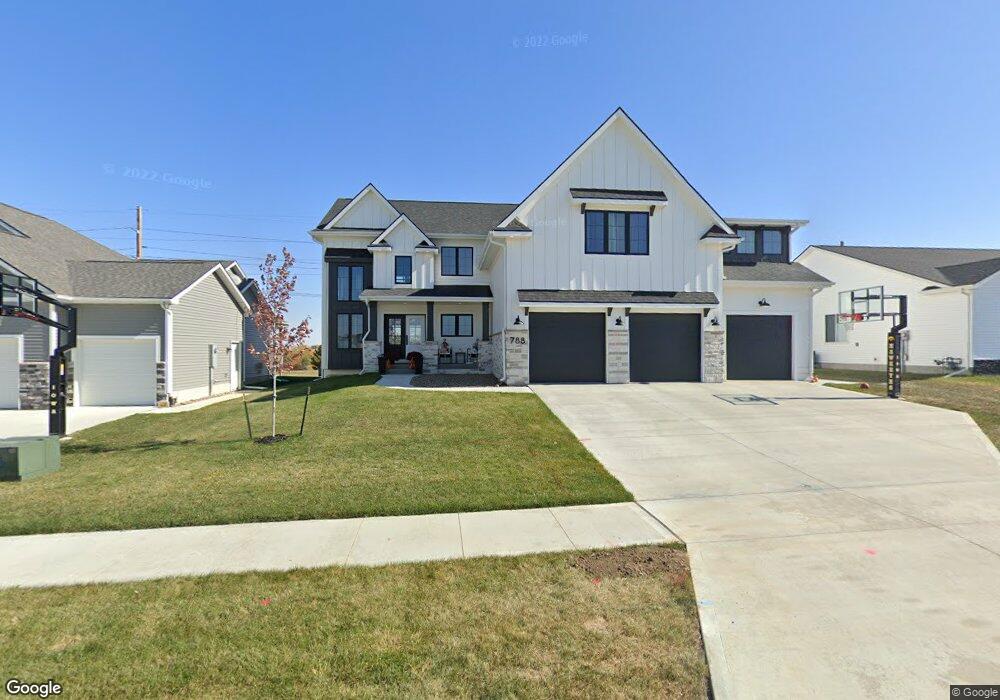 788 E 26th St N, Newton, IA 50208 - photo 1