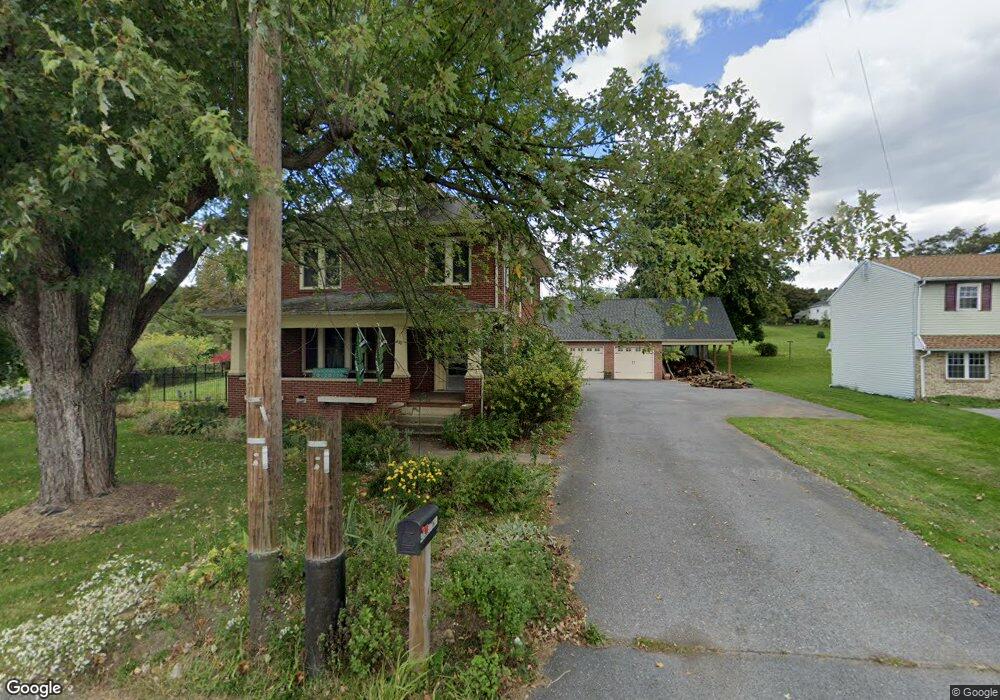 420 W Main St, New Bloomfield, PA 17068 - photo 1