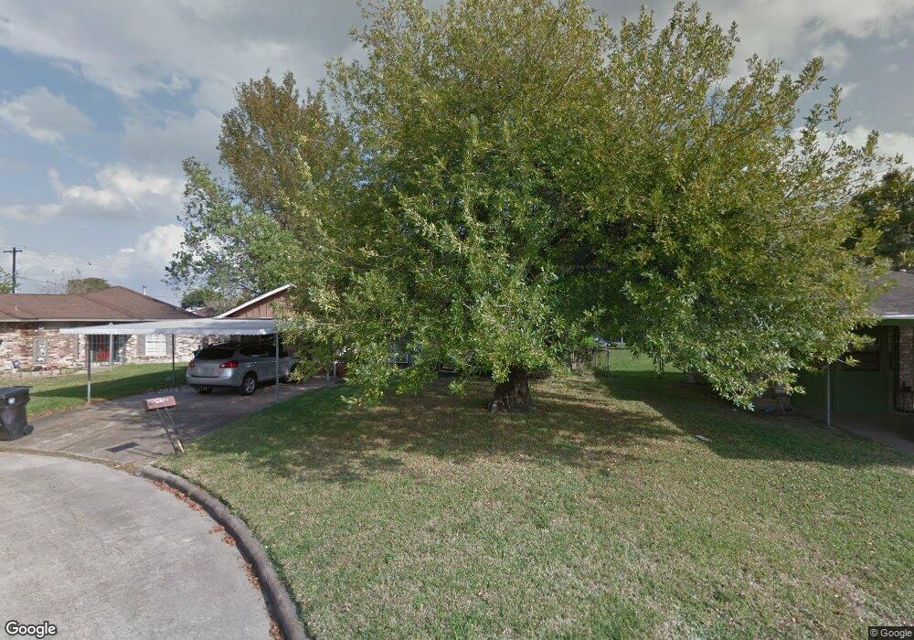 8610 Sunmoore Ct, Houston, TX 77088 - photo 1